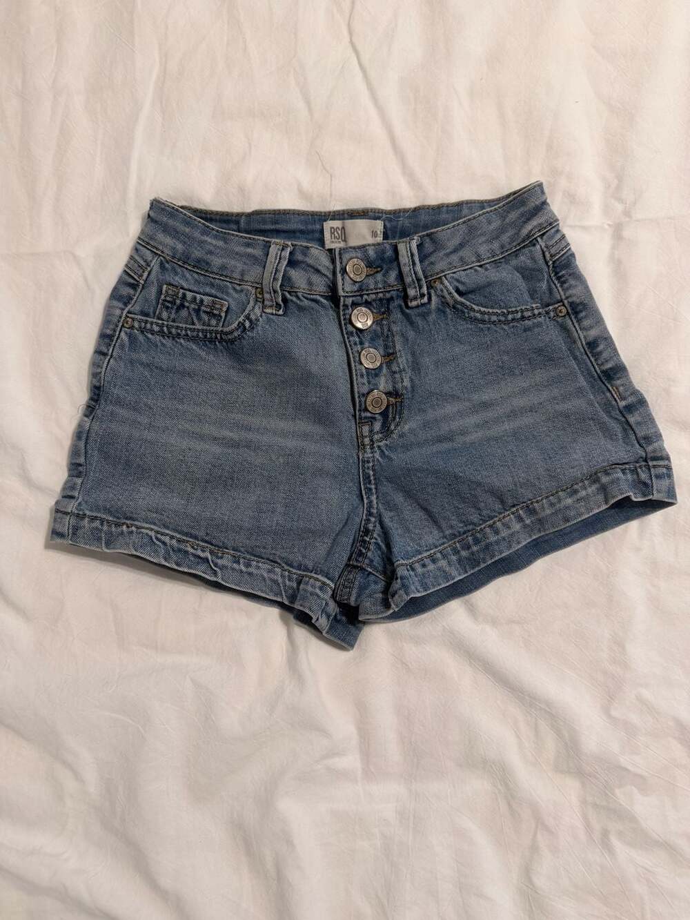 RSQ Collective Medium Wash Denim Button Shorts Size 10